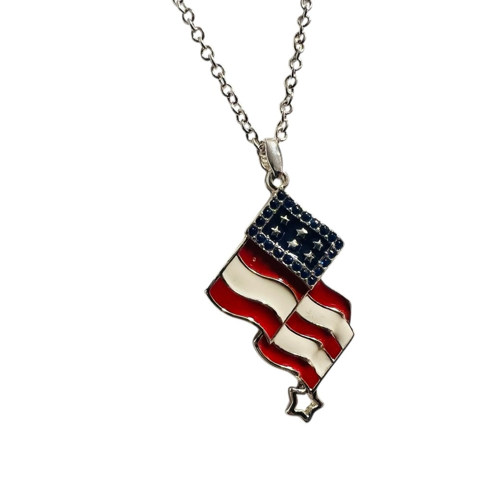 Avon “Proud to Be an American” Flag Pendant Necklace – 2011